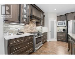 64 COLIN AVENUE - 12