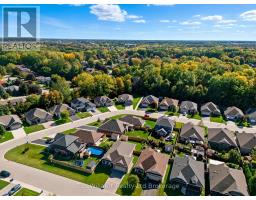 64 COLIN AVENUE - 39
