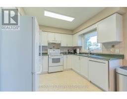 23 ARMSTRONG DRIVE - 9