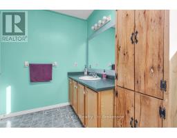 13 SOUTHRIDGE ROAD - 25