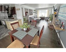 173 PARK ROW - 13