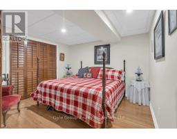 15 GAMBLE LANE - 27