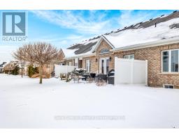 15 GAMBLE LANE - 34