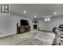 19 - 247 MUNNOCH BOULEVARD N - 22