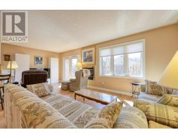 55 FAIRS CRESCENT - 20