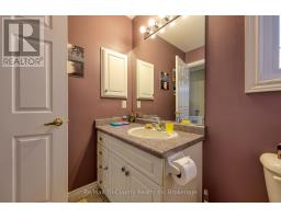 55 FAIRS CRESCENT - 22