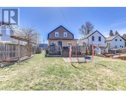 148 BORDEN AVENUE - 4