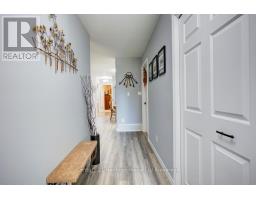 26 EDWIN CRESCENT - 7
