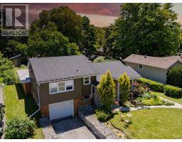 298 BRUCE STREET - 1