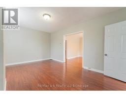 72-74 BROCK STREET E - 11