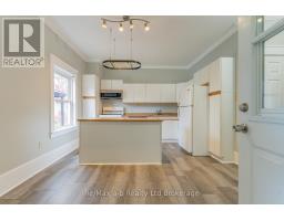 72-74 BROCK STREET E - 4
