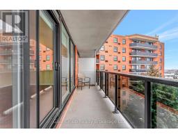 609 - 9 BONHEUR COURT - 23