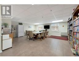 609 - 9 BONHEUR COURT - 24