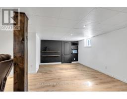 905 BLUELINE ROAD - 28