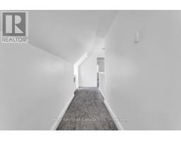 285687 AIRPORT ROAD - 27