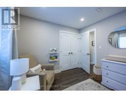 76 TRAILVIEW DRIVE - 18