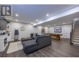 76 TRAILVIEW DRIVE - 19