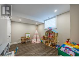 76 TRAILVIEW DRIVE - 25