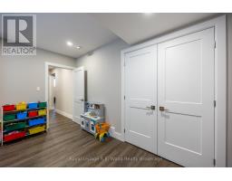 76 TRAILVIEW DRIVE - 26