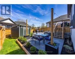 76 TRAILVIEW DRIVE - 32