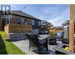 76 TRAILVIEW DRIVE - 34
