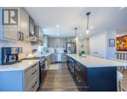76 TRAILVIEW DRIVE - 9