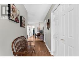 16 SINCLAIR DRIVE - 23