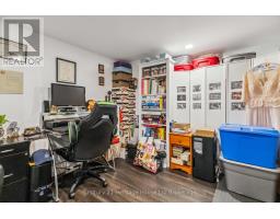 123 - 166 SOUTHDALE ROAD W - 27