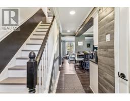 123 - 166 SOUTHDALE ROAD W - 6