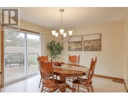 596124 STRATHALLAN ROAD - 22