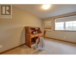 596124 STRATHALLAN ROAD - 28