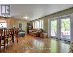 36 NORTH STREET E - 23
