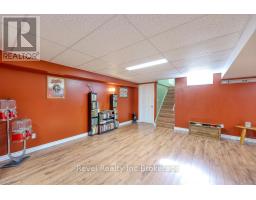 36 NORTH STREET E - 32