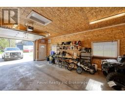 36 NORTH STREET E - 9
