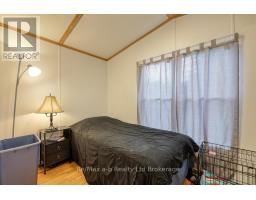 20 - 595487 OXFORD 59 ROAD - 22