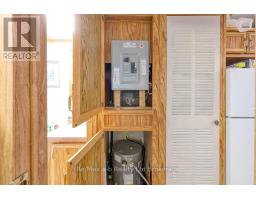 20 - 595487 OXFORD 59 ROAD - 29