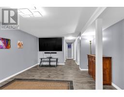 38 ALBERT STREET - 18