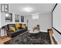 27 CRUSOE PLACE - 15