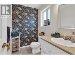 27 CRUSOE PLACE - 5