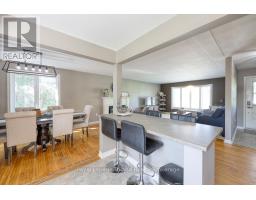 192 GREENLEAF CRESCENT - 16