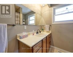 192 GREENLEAF CRESCENT - 20