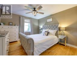 192 GREENLEAF CRESCENT - 22