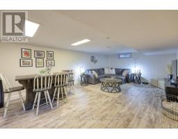 192 GREENLEAF CRESCENT - 23