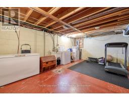 192 GREENLEAF CRESCENT - 28
