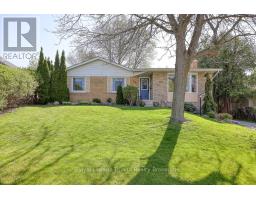 192 GREENLEAF CRESCENT - 3