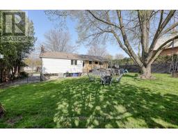 192 GREENLEAF CRESCENT - 35