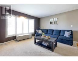 192 GREENLEAF CRESCENT - 6