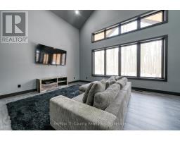 1498 12TH CONCESSION ROAD - 12