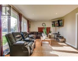19 BURGESS STREET - 6