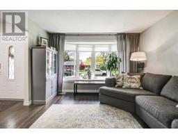 30 DENRICH AVENUE - 4